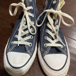 Converse Boys Size 4